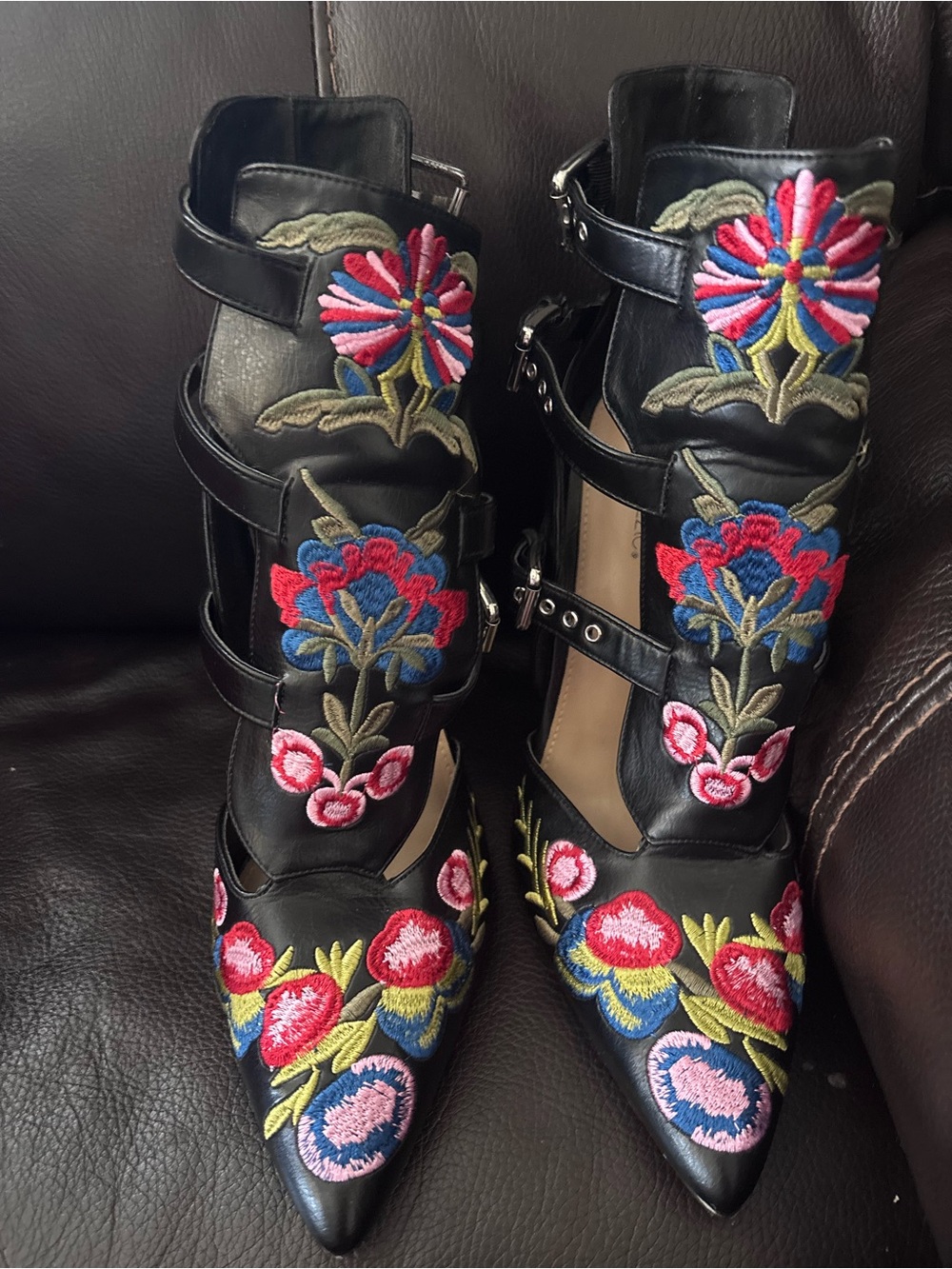 Shoe Dazzle Black Embroidered Floral Strappy Pointed-Toe Boots